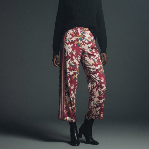 ✨ Anthropologie Akemi + Kin Floral Wide-Leg Pants - Picture 3 of 10